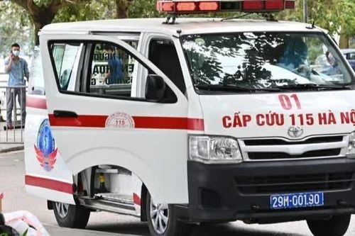 Giá xe cứu thương: Vì sao mỗi nơi một mức, người bệnh khó biết trước?