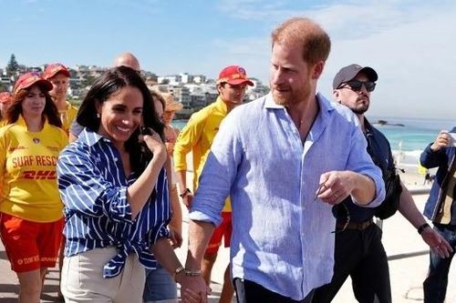 Vua Charles nói vợ chồng Hoàng tử Harry sẽ sống như thường dân ở Anh