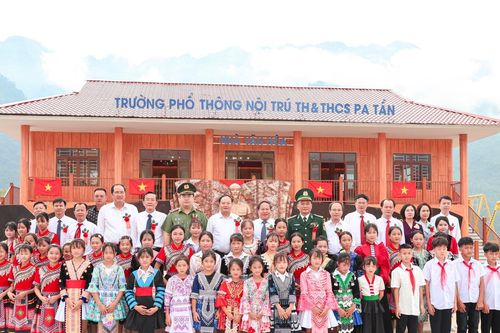 Công an Lai Châu, AMACCAO và hành trình đưa 4 mái trường vùng biên về đích