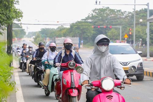 ĐH Quốc gia Hà Nội phản hồi việc sinh viên lo không được đi xe máy xăng ở Hòa Lạc