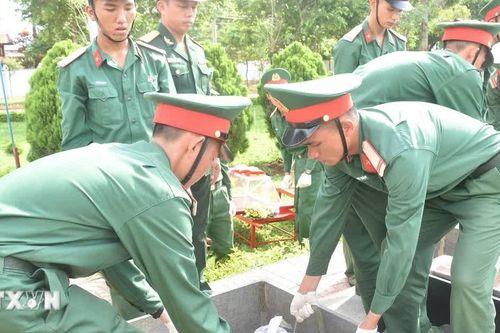Các đội K tỉnh Tây Ninh tiếp tục hành trình đi tìm đồng đội ở Campuchia