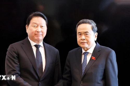 Chủ tịch Quốc hội Trần Thanh Mẫn tiếp Chủ tịch Tập đoàn SK của Hàn Quốc