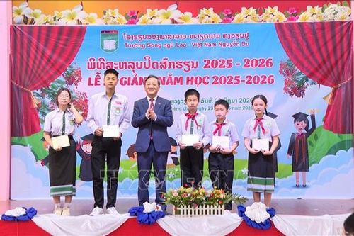 Gìn giữ mạch nguồn dân tộc – Bài 1: Từ nếp nhà đến cộng đồng
