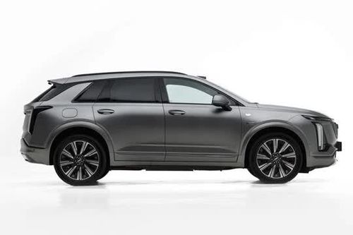 SUV hạng sang mạnh 523 mã lực, siêu tiết kiệm xăng, giá hơn 1,2 tỷ đồng