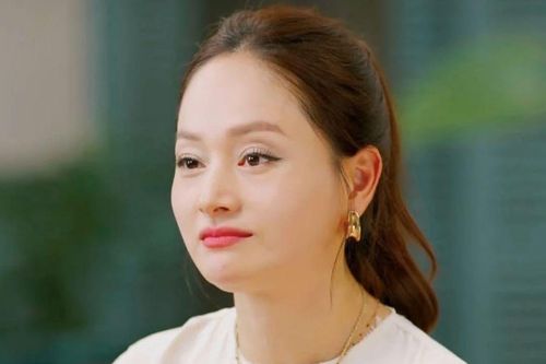 Diễn viên Lan Phương tận hưởng cuộc sống mới ở tuổi 43