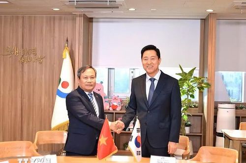 Hà Nội và Seoul thúc đẩy tăng cường hợp tác song phương chiến lược