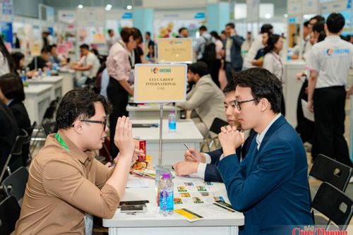 Viet Nam International Sourcing 2026: Sau B2B là đơn hàng thực chất