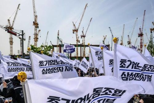 Hàn Quốc hạn chế quyền thương lượng của công đoàn về tiền thưởng từ lợi nhuận AI, chip