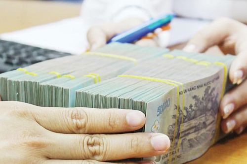 Nở rộ chứng chỉ tiền gửi dưới 6 tháng chào lãi suất 7-8%/năm