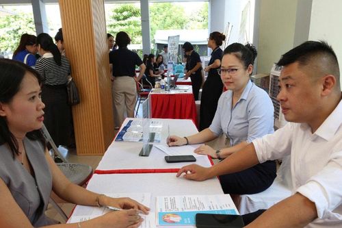 Xây dựng nguồn nhân lực chất lượng cao