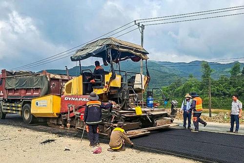 Dự án liên kết vùng miền Trung đến 31/12 phải bàn giao mặt bằng toàn tuyến