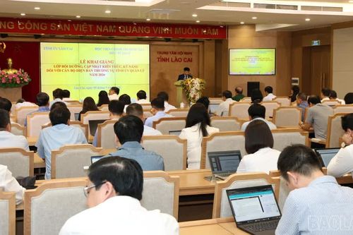 Khai giảng Lớp bồi dưỡng, cập nhật kiến thức, kỹ năng đối với cán bộ diện Ban Thường vụ Tỉnh ủy quản lý năm 2026