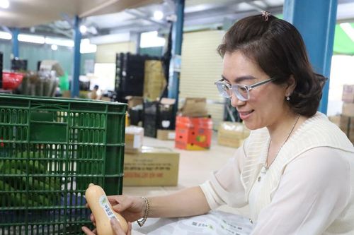 Phụ nữ Lâm Đồng làm giàu từ những nông sản quê nhà
