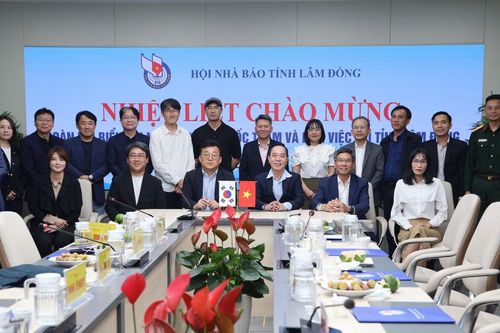 Hội Nhà báo Hàn Quốc thăm và làm việc với Hội Nhà báo tỉnh Lâm Đồng
