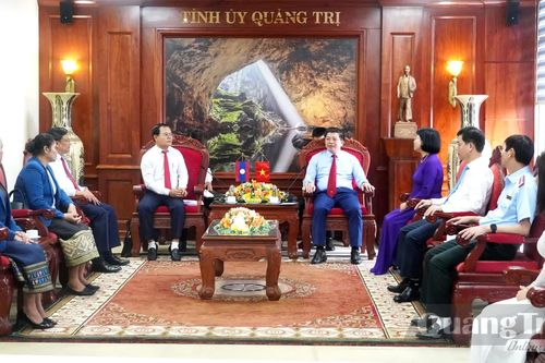 Lãnh đạo tỉnh tiếp xã giao đoàn công tác Ủy ban Kiểm tra, Thanh tra Nhà nước tỉnh Sạ-vẳn-na-khệt