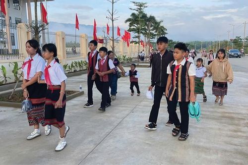 Nuôi dưỡng ước mơ từ ngôi trường biên giới