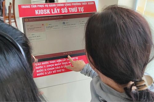 'Bình dân học vụ số': Từ được hướng dẫn đến tự thực hành