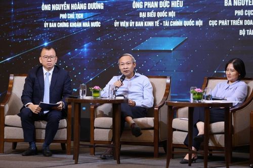 Tạo chuyển biến thực chất trong nâng chuẩn quản trị công ty