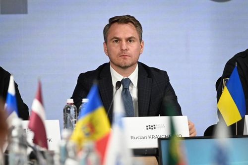 Tổng Công tố Ukraine từ chức giữa cáo buộc tham nhũng