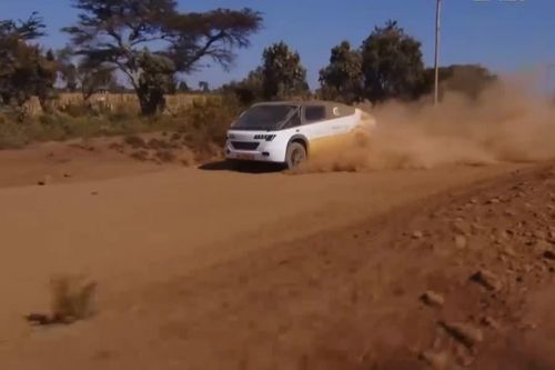 Phòng khám di động chạy bằng năng lượng mặt trời tại Kenya