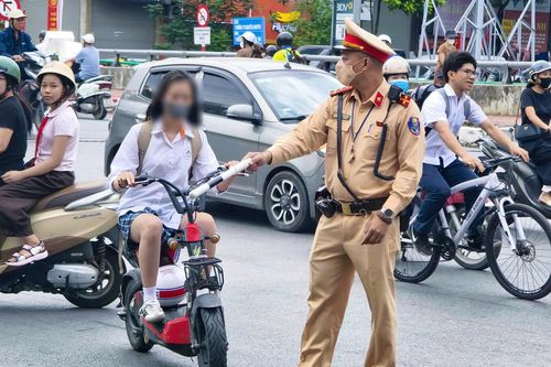 Cao điểm xử lý học sinh, phụ huynh vi phạm