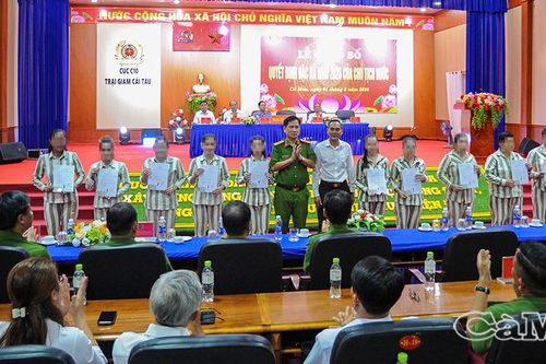 Gieo mầm hoàn lương