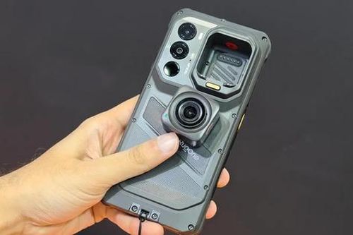 Cận cảnh RugOne Xsnap 7 Pro - smartphone có camera tháo rời