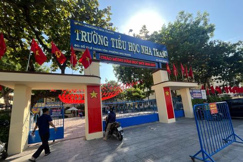 'Siêu trường' tiểu học ở Nha Trang với 287 lớp, hơn 10.500 học sinh
