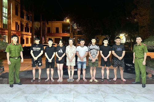 Giả danh shipper, dựng kịch bản thu phí 4 triệu đồng/tháng, lừa gần 400 triệu