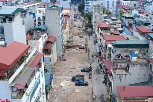Hà Nội: Cận cảnh ngõ 'đau khổ' 381 Nguyễn Khang sau giải phóng mặt bằng, đường rộng hơn 21m dần lộ diện