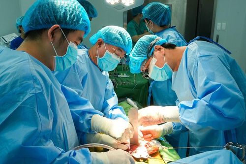 Bệnh viện Thống Nhất thực hiện thành công ca ghép gan đầu tiên