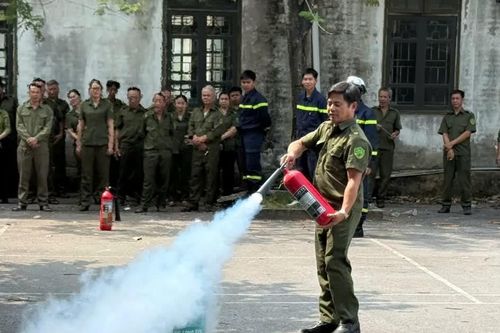 Trang bị kỹ năng nghiệp vụ phòng cháy cho lực lượng bảo vệ an ninh, trật tự ở cơ sở
