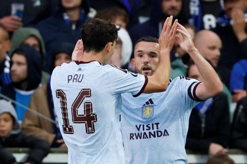 Aston Villa thắng nghẹt thở trong trận cầu có 5 bàn