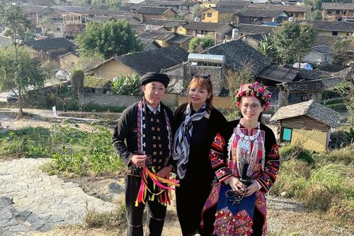 Cô gái nghỉ việc ở Hà Nội, chi 4 tỷ đồng lên Lô Lô Chải mở homestay