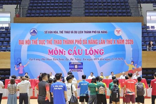 Gần 300 VĐV tranh tài tại Giải Cầu lông Đại hội TDTT TP. Đà Nẵng