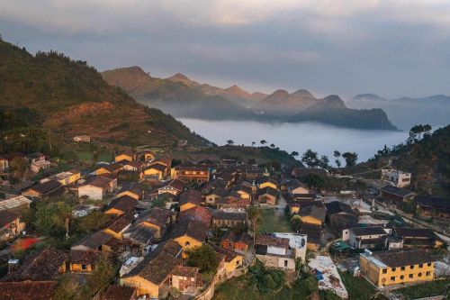 Lũng Cú bảo vệ cảnh quan, bản sắc văn hóa để phát triển du lịch bền vững