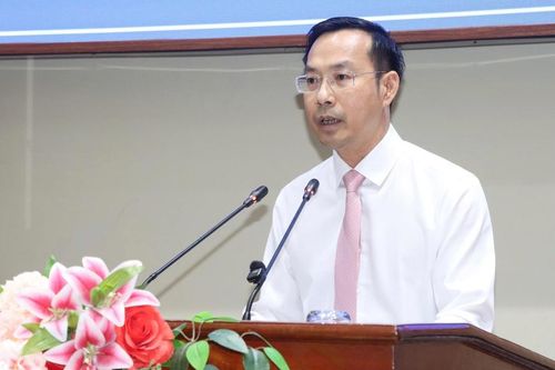Ông Nguyễn Thanh Nhàn được bầu giữ chức Chủ tịch UBND tỉnh Đồng Tháp