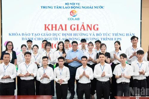 Khai giảng khóa đào tạo giáo dục định hướng và bổ túc tiếng Hàn cho lao động EPS