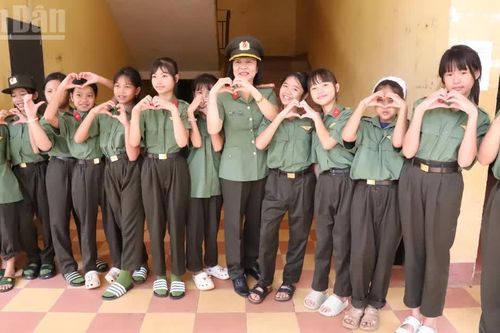 [Ảnh] Những ngày đầu mặc 'áo lính' ở ngôi trường đặc biệt