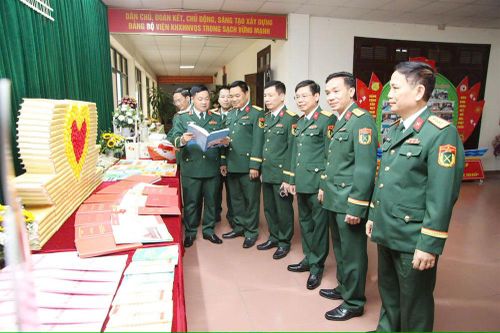 Nơi giáo dục, bồi dưỡng hàng vạn cán bộ chính trị, chính ủy, chính trị viên các cấp