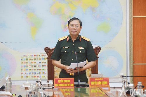 Đại tướng Nguyễn Tân Cương làm việc với các cơ quan, đơn vị về tổ chức, biên chế của khu thể thao Mỹ Đình và phân hiệu trường thiếu sinh quân