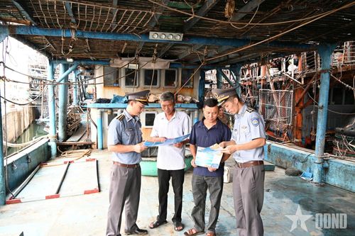 Chi đội Kiểm ngư số 3 tuyên truyền chống khai thác IUU
