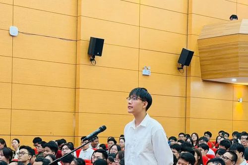 Thủ khoa bác sĩ nội trú chọn Sản phụ khoa, nhiều chuyên ngành nhanh chóng hết chỉ tiêu