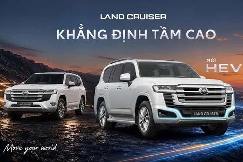 [GALLERY] Toyota Land Cruiser 300 HEV ra mắt tại Việt Nam, hơn 4,7 tỷ đồng