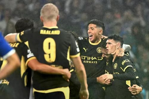 Haaland vượt huyền thoại, Man City thắng trận mở màn Champions League