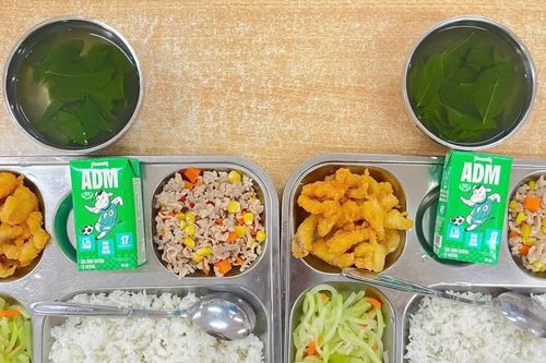 Hà Nội yêu cầu tổng rà soát toàn bộ phương án tổ chức bữa ăn bán trú