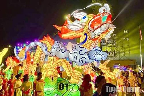 Tiềm năng phát triển công nghiệp văn hóa từ mùa Tết Trung Thu