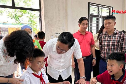 Xã Đại Thanh tăng cường kiểm tra, siết chặt an toàn và dinh dưỡng bữa ăn bán trú