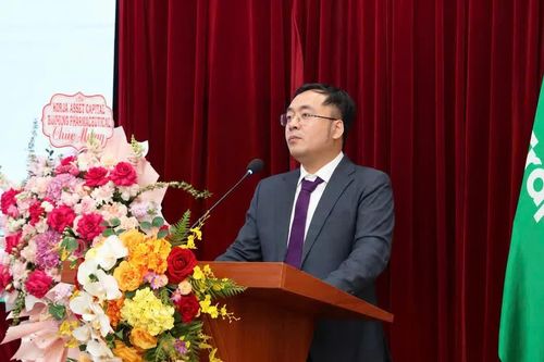Phạm Hoàng Anh: Lãnh đạo trẻ ngành Dược và hành trình không ngừng học hỏi