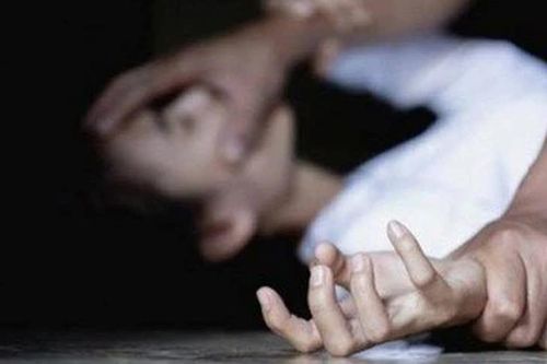Khởi tố đối tượng hiếp dâm người dưới 16 tuổi